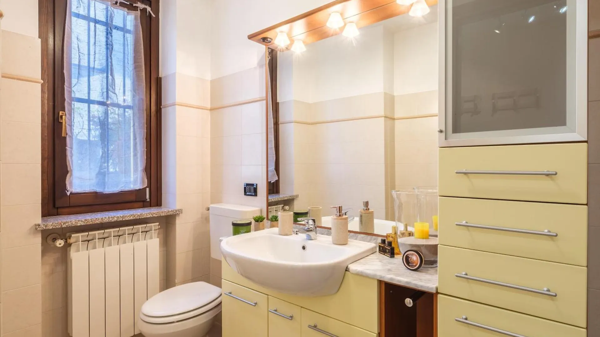 Ferienhaus La Luna Nel Lago Lake View Garden - Happy Rentals Ispra