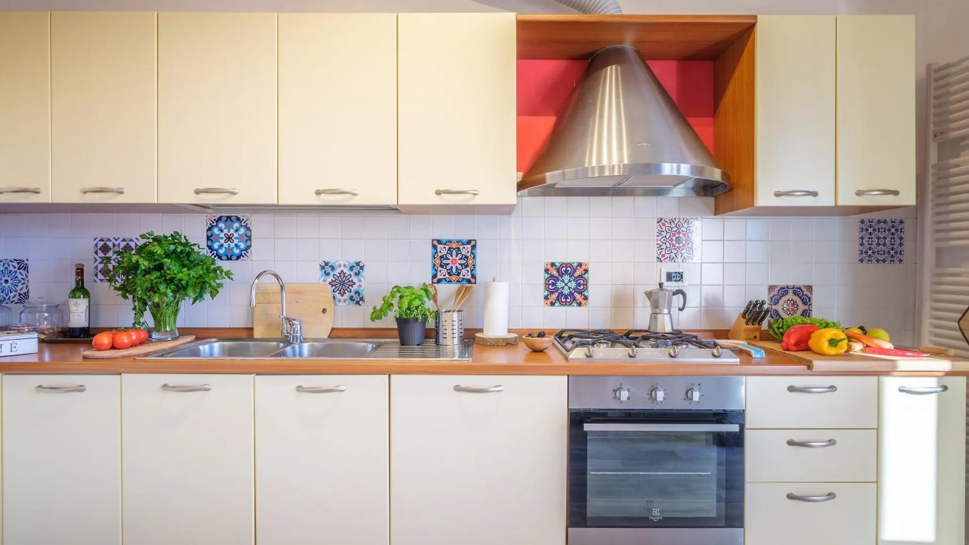 La Luna Nel Lago Lake View Garden - Happy Rentals イスプラ 0*,